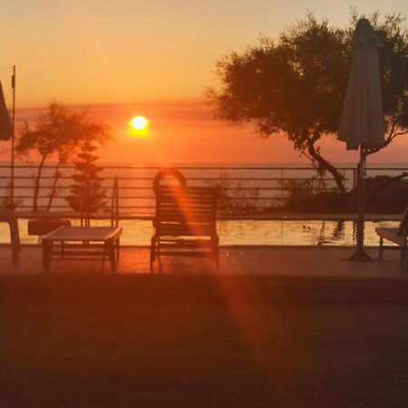 Molivos Sunset Apartments Míthimna Kültér fotó