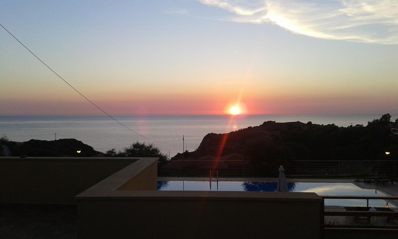 Molivos Sunset Apartments Míthimna Kültér fotó