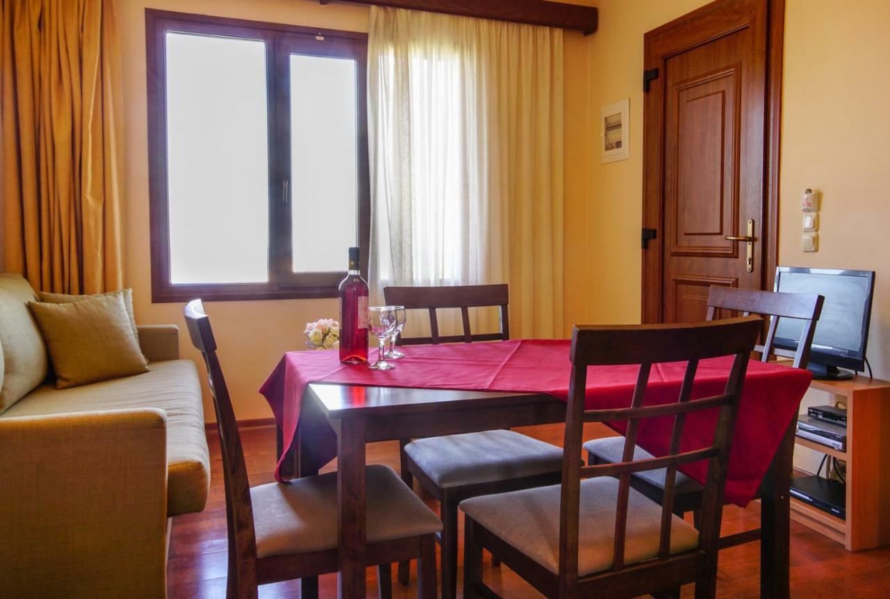 Molivos Sunset Apartments Míthimna Kültér fotó