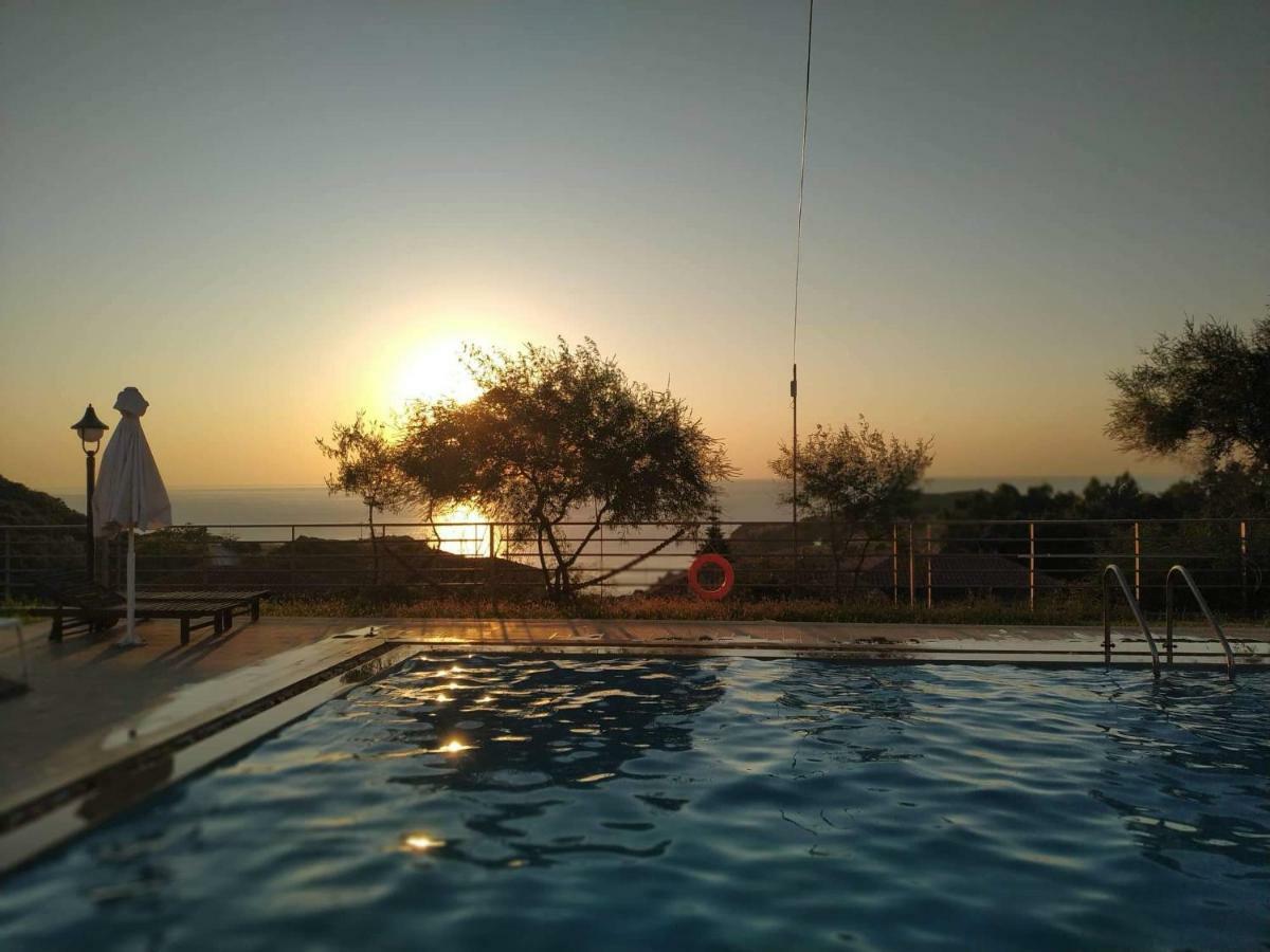 Molivos Sunset Apartments Míthimna Kültér fotó